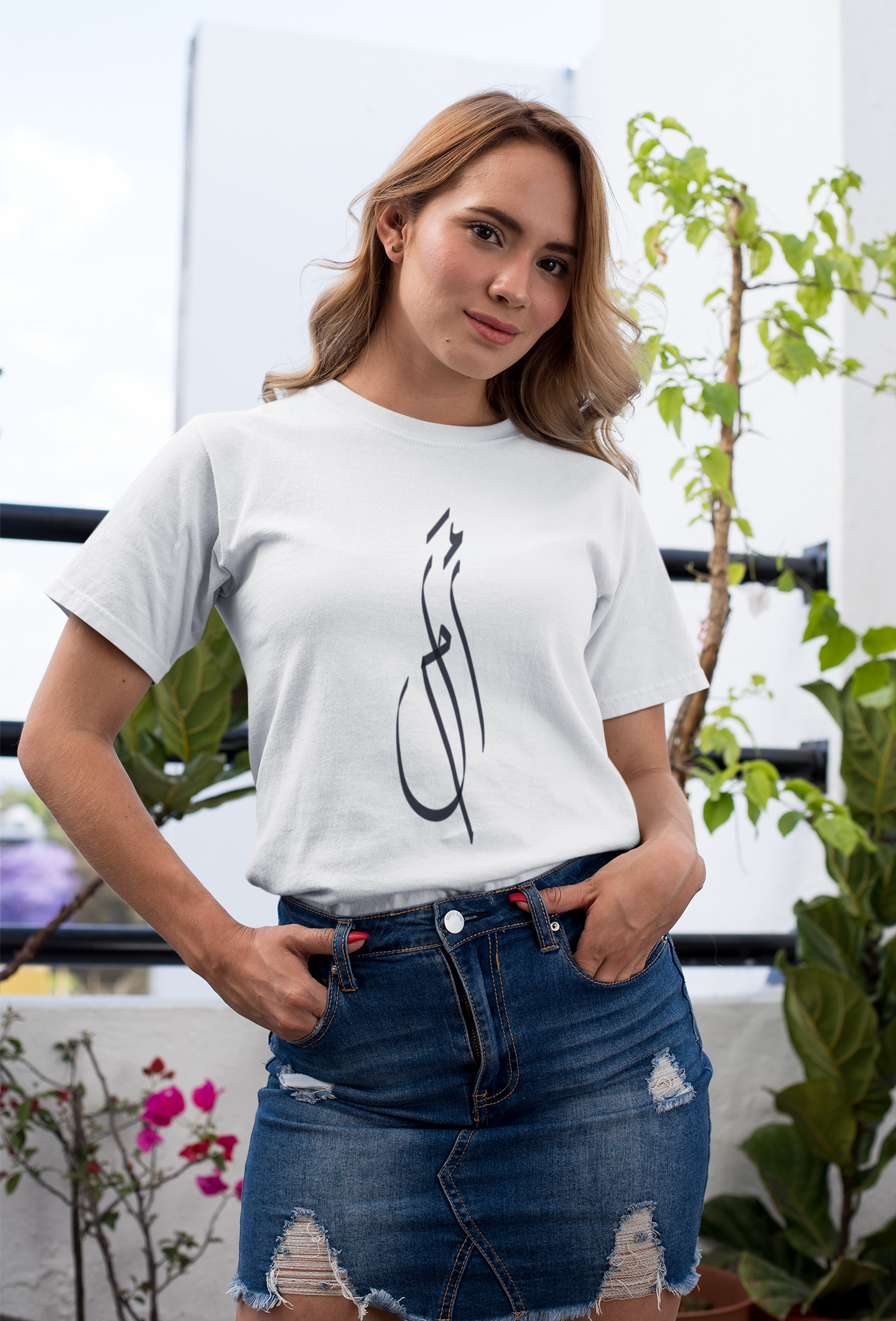 Short sleeve T shirt Arabic calligraphy أمل hope